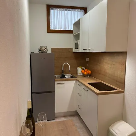 Jurica I Ankica Apartment *